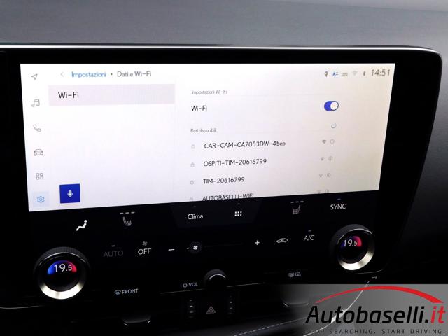 LEXUS NX 300h usata, con Blind spot monitor