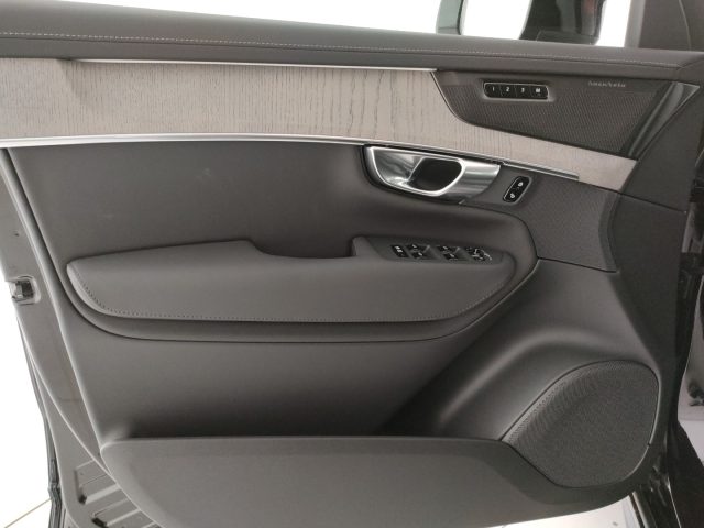 VOLVO XC90 usata, con Sistema di navigazione