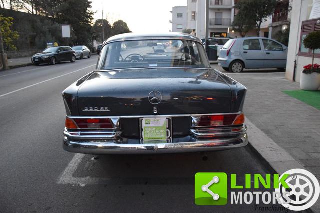 MERCEDES-BENZ 220 usata 13