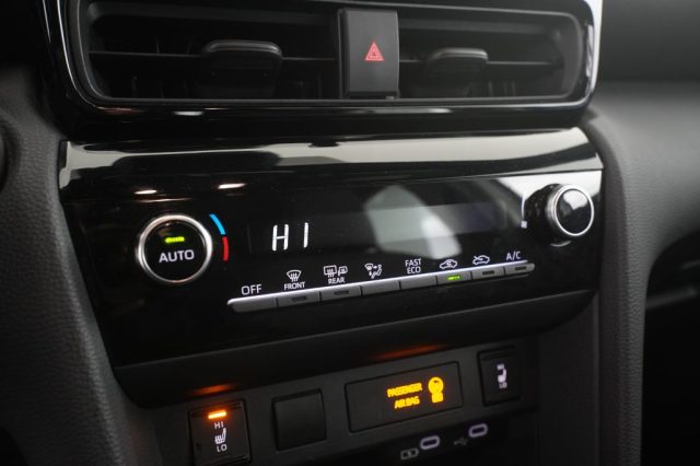 TOYOTA Yaris Cross usata 11