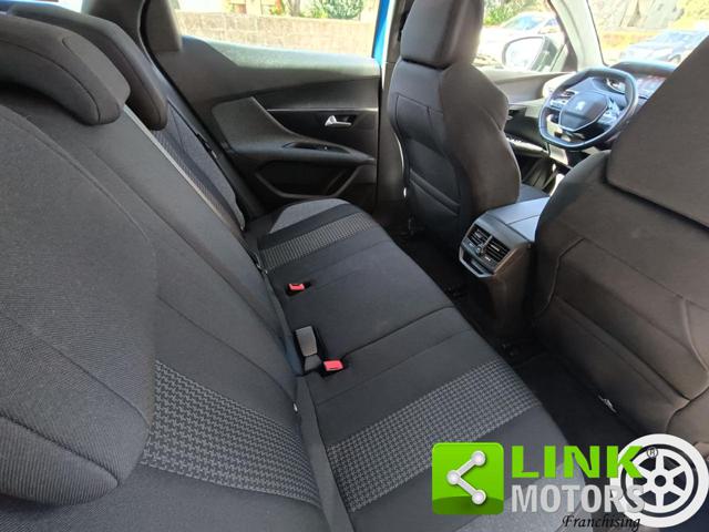 PEUGEOT 3008 usata, con Airbag testa
