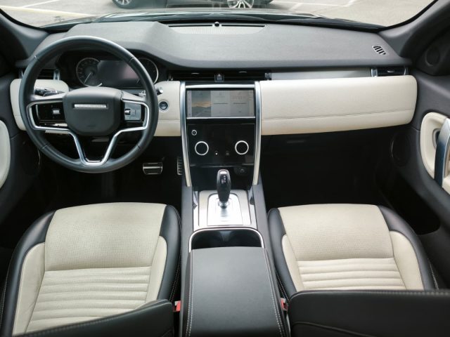 LAND ROVER Discovery Sport usata, con Alzacristalli elettrici