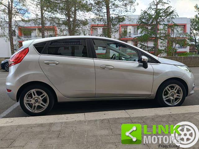 FORD Fiesta usata, con Controllo automatico clima