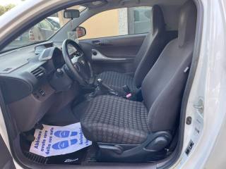 TOYOTA iQ usata, con Cerchi in lega