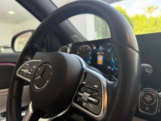 MERCEDES-BENZ GLA 200 usata, con Volante in pelle