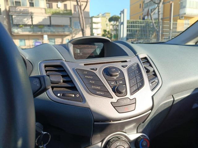 FORD Fiesta usata, con Airbag laterali