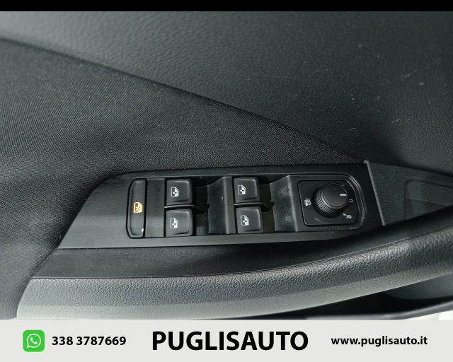 SKODA Kamiq usata, con Sensori di parcheggio posteriori