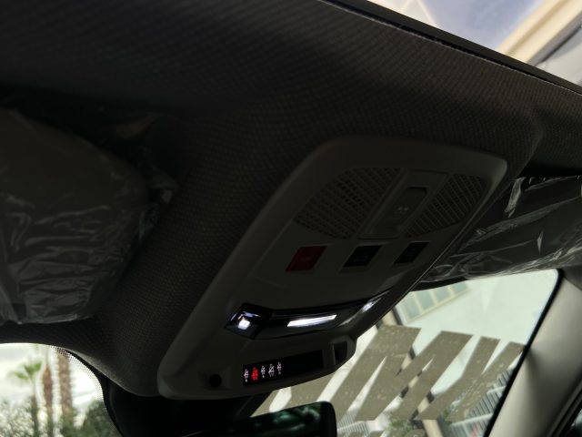 JEEP Avenger usata, con Luci diurne LED