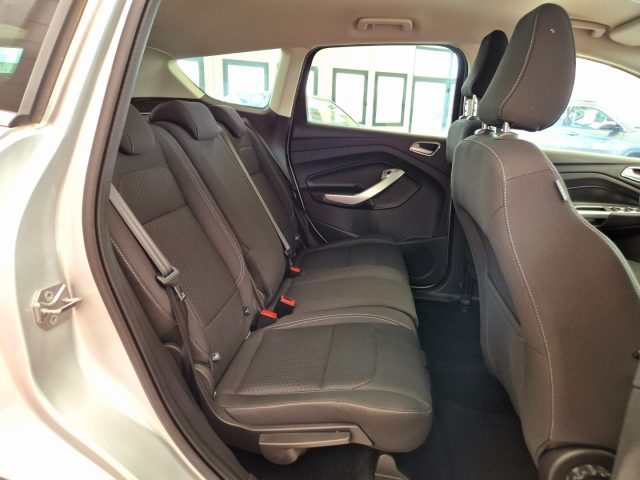 FORD Kuga usata, con Sistema di navigazione