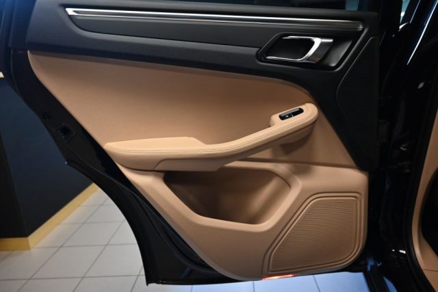 PORSCHE Macan usata 54