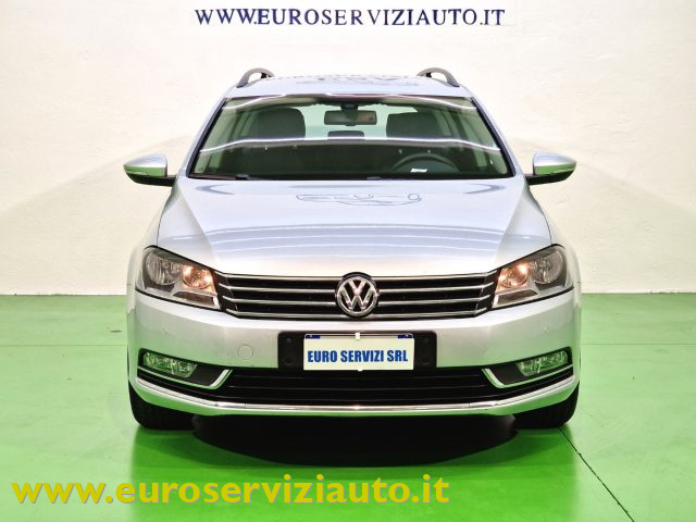 VOLKSWAGEN Passat usata 54