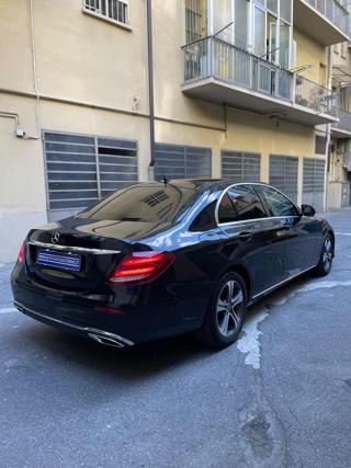 MERCEDES-BENZ E 200 usata, con Boardcomputer