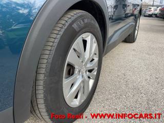 PEUGEOT 3008 usata, con Bracciolo