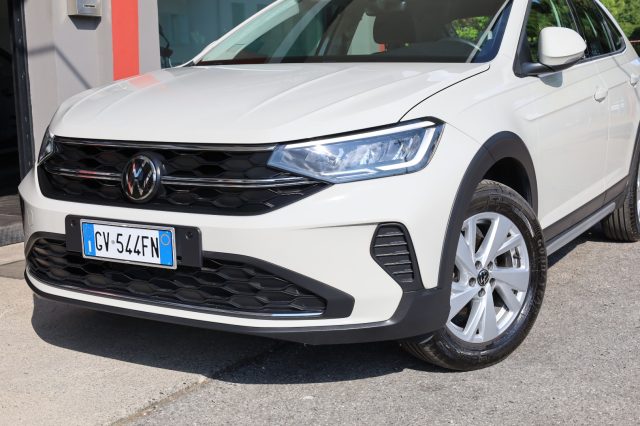 VOLKSWAGEN Taigo usata, con USB
