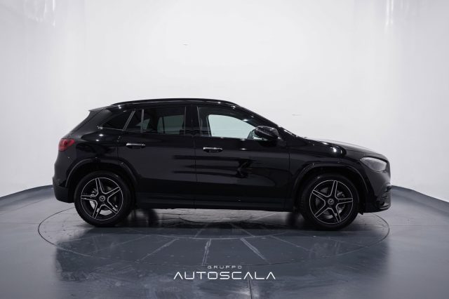 MERCEDES-BENZ GLA 200 usata, con Cerchi in lega