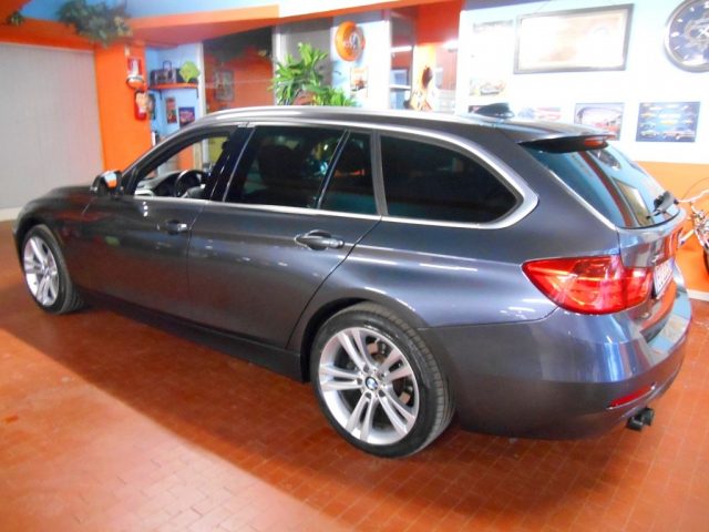 BMW 320 usata, con Boardcomputer