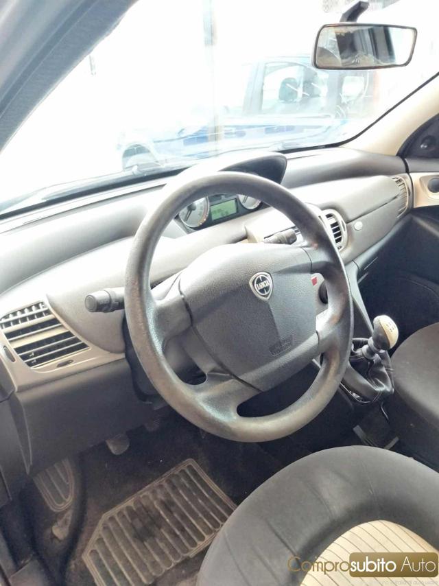 LANCIA Ypsilon usata 18