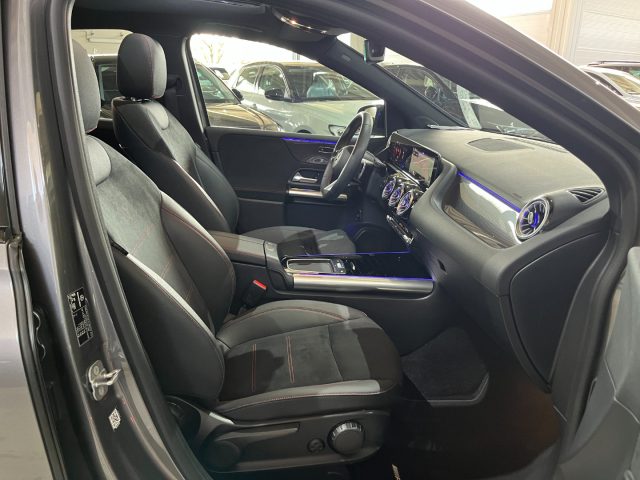 MERCEDES-BENZ B 180 usata, con Sedili riscaldati