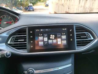 PEUGEOT 308 usata, con Autoradio