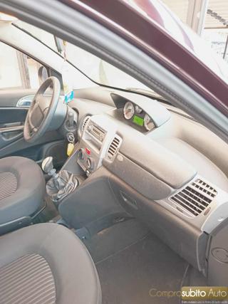 LANCIA Ypsilon usata, con Servosterzo
