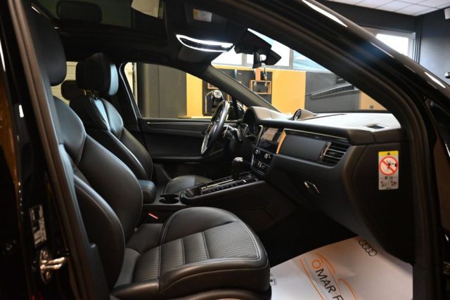 PORSCHE Macan usata 36