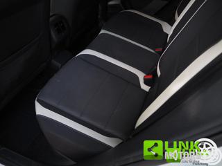 VOLKSWAGEN T-Roc usata 32