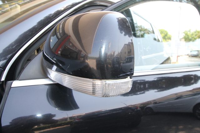 VOLKSWAGEN Touareg usata 25