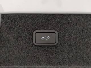 POLESTAR Polestar 4 usata, con Portellone posteriore elettrico