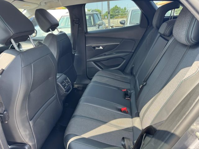 PEUGEOT 3008 usata, con Park Distance Control