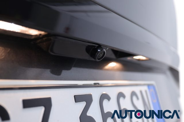 FORD Tourneo Custom usata 44