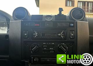 LAND ROVER Defender usata 34