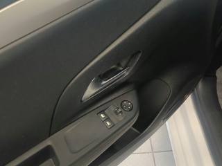 OPEL Corsa usata, con ESP
