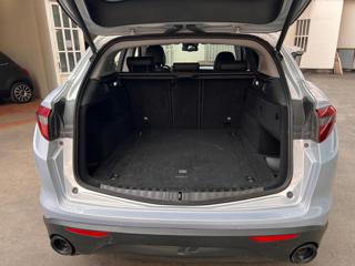ALFA ROMEO Stelvio usata, con Portellone posteriore elettrico