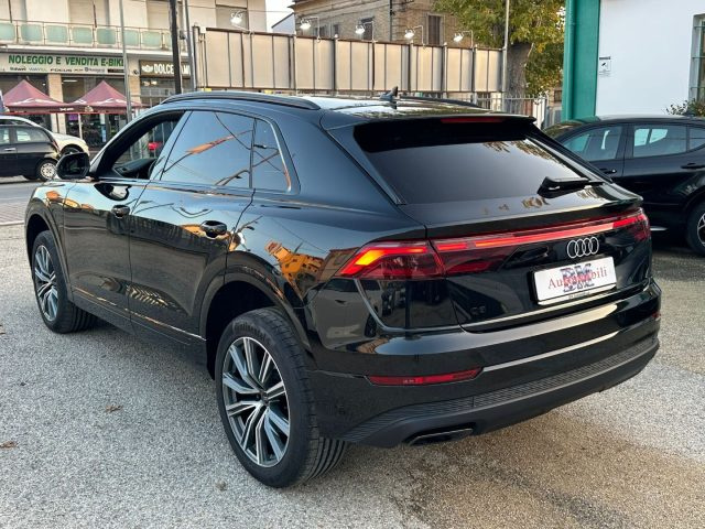 AUDI Q8 usata, con Airbag Passeggero