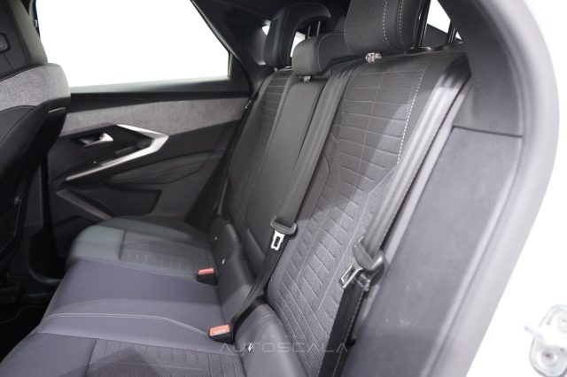 PEUGEOT 3008 usata 26