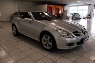 MERCEDES-BENZ SLK 200 usata, con Controllo automatico clima