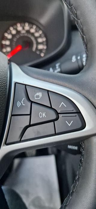DACIA Sandero usata, con Touch screen