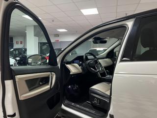 LAND ROVER Discovery Sport usata, con Autoradio