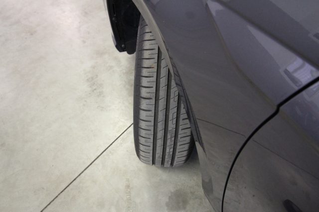 VOLKSWAGEN Polo usata, con Sedile posteriore sdoppiato