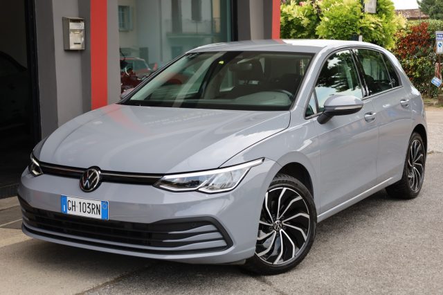 VOLKSWAGEN Golf usata, con Fari LED
