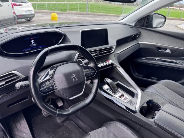 PEUGEOT 5008 usata, con Controllo trazione