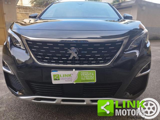 PEUGEOT 5008 usata, con Cerchi in lega