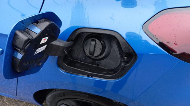 OPEL Corsa usata, con USB