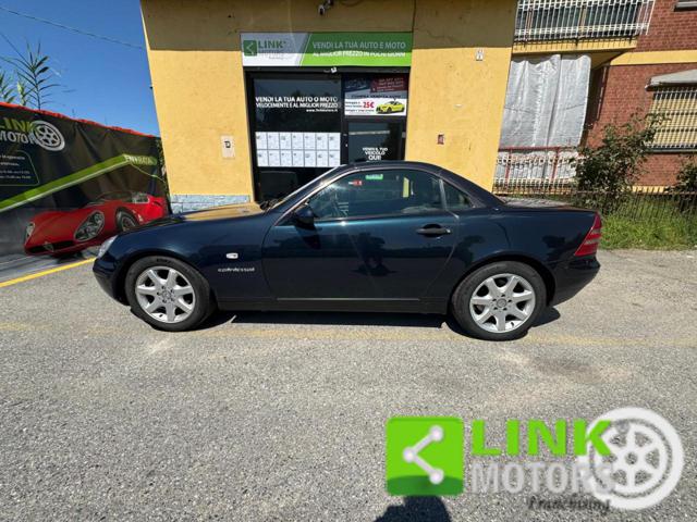 MERCEDES-BENZ SLK 200 usata, con Cerchi in lega
