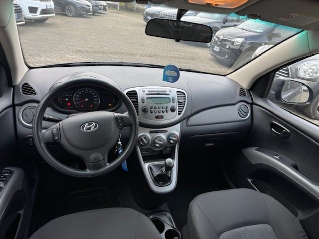HYUNDAI i10 usata, con MP3