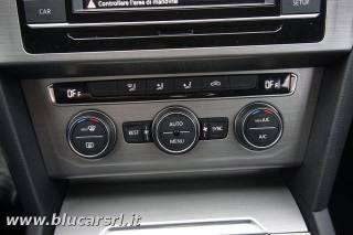 VOLKSWAGEN Passat usata, con Sedile posteriore sdoppiato