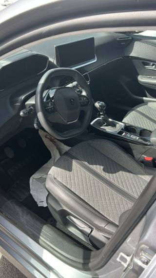 PEUGEOT 208 usata, con Airbag laterali