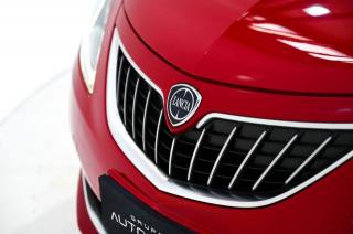 LANCIA Ypsilon usata, con Airbag testa