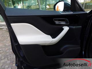 JAGUAR F-Pace usata, con Isofix