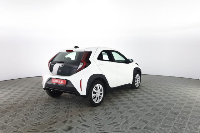 TOYOTA Aygo X usata 3